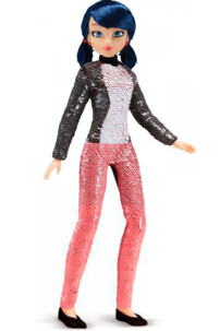 Poupée articulée Marinette avec tenue à sequin réversible