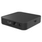Vue de biais sur l'arrière du boîtier TV carré coloris noir avec port USB-A 2.0 visible sur le côté gauche de l'appareil